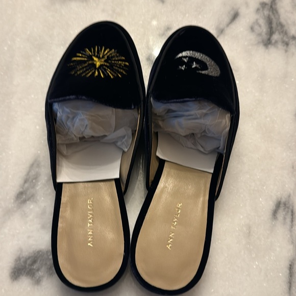 Ann Taylor Valeria Moon Stars Navy Velvet Slides in Night Sky 8.5 - Picture 4 of 7